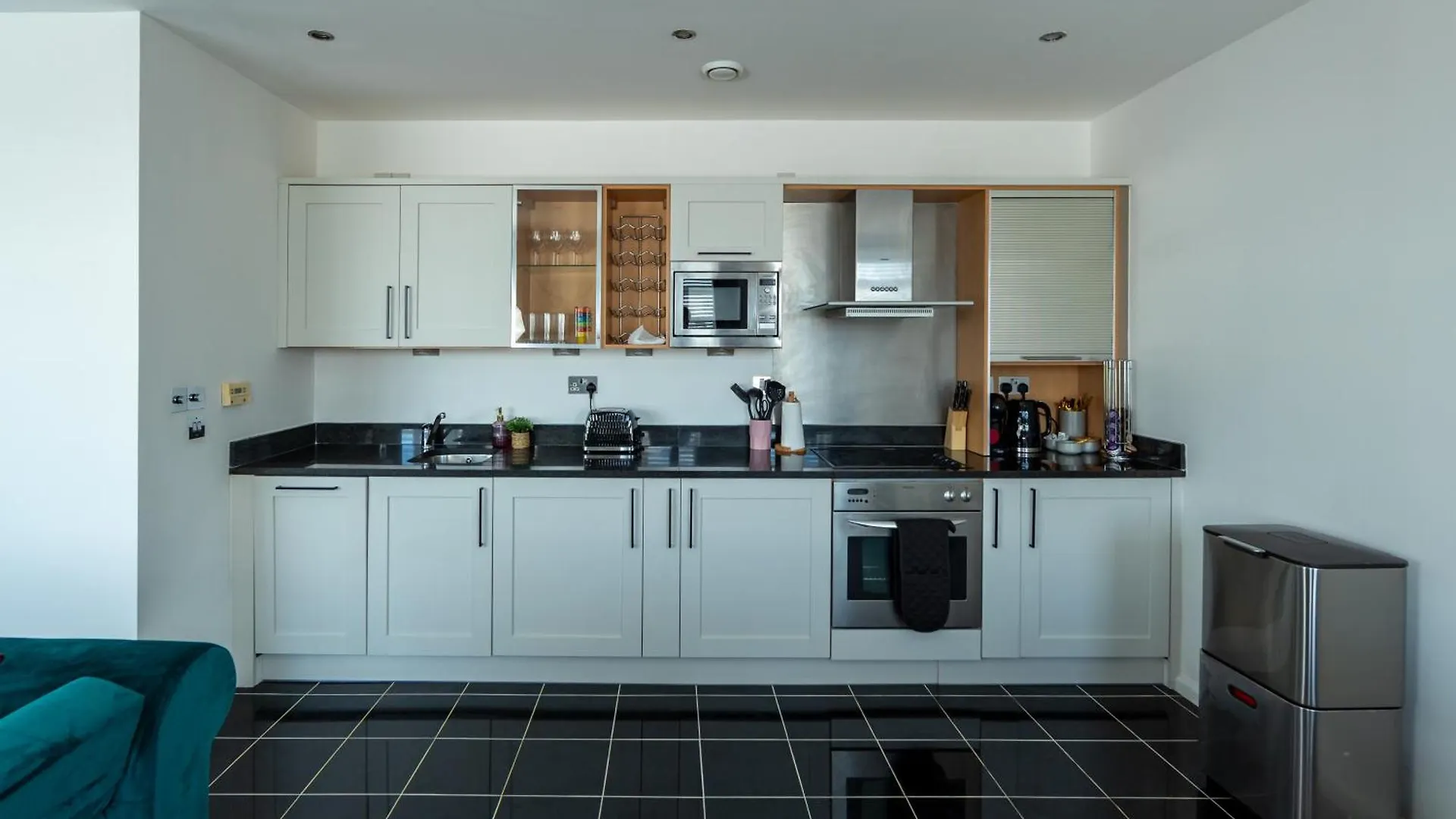 Chesterfield Apartment, City Central Brighton